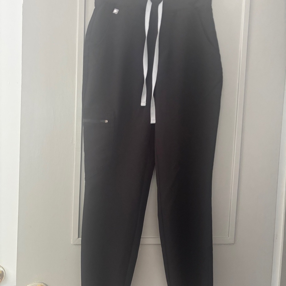 Figs Black Jogger Pants